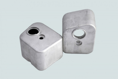 фото крышка клапанная с маслозаливной горловиной (6вт, eqb) 3928405 3960373 